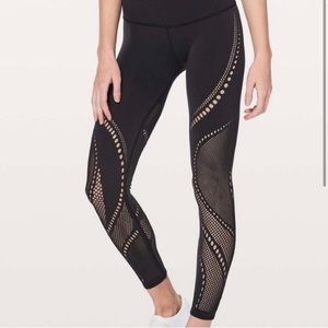 Lululemon leggings, size 6. Barely worn, great condition, fun style!